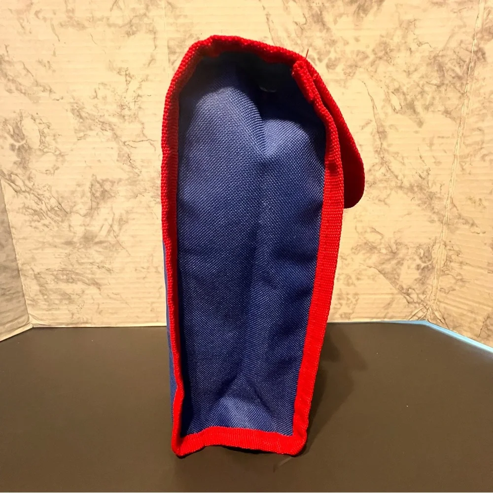 Captain Marvel Insulated‎ Lunch Bag Velcro Closure Back to School Blue/Red/Gold